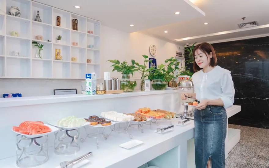 Cận cảnh dáng ngực 1 ngày tuổi của khách hàng nhà Hồng Ngọc